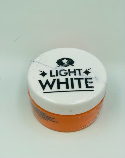 LIGHT WHITE BODY CREAM 1.jpg